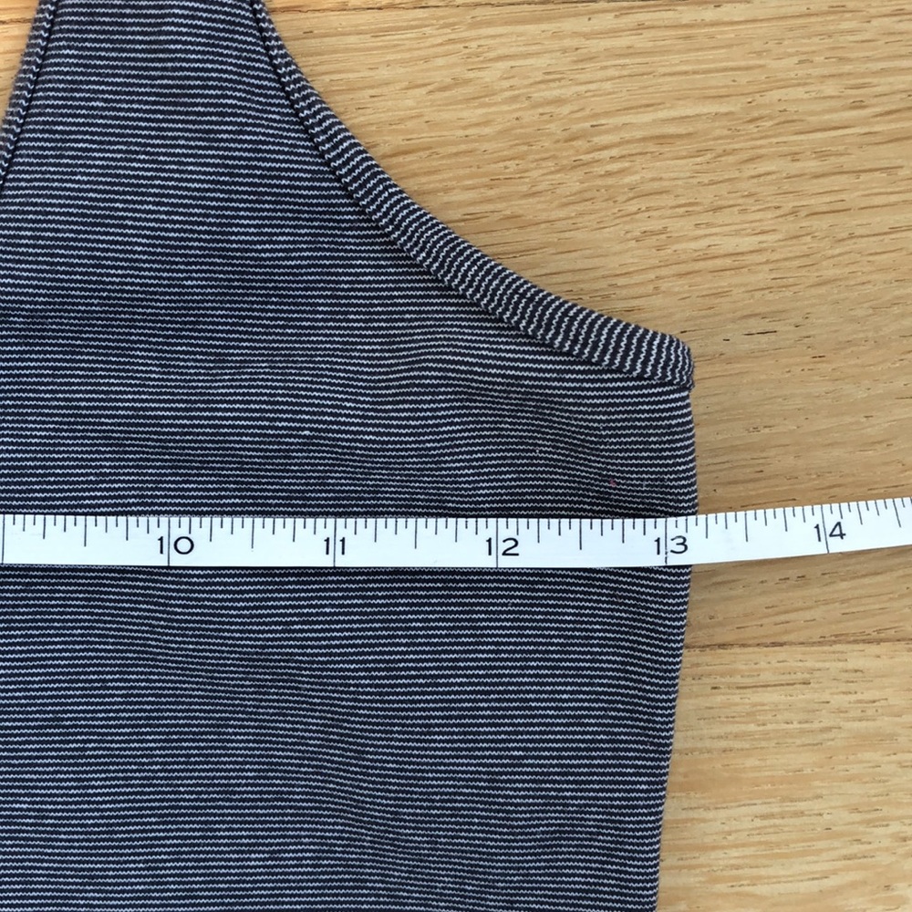 LuluLemon Racer Back Tank - Picture 7 of 12